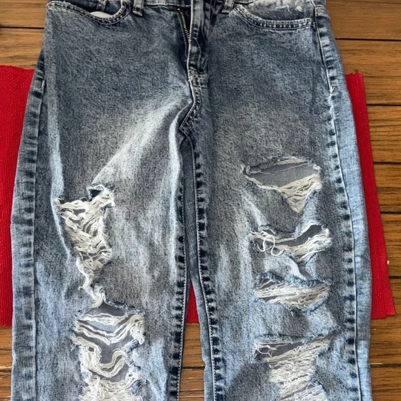 Jeans - Picture 1 of 1